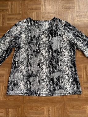JM Collection Top- L
